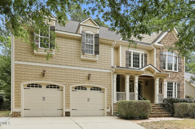 113 Grantwood Dr, Holly Springs, NC 27540