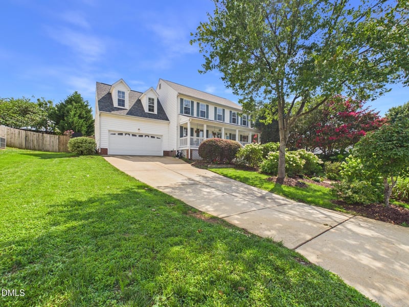 113 Meadow Fox Rd, Holly Springs, NC 27540