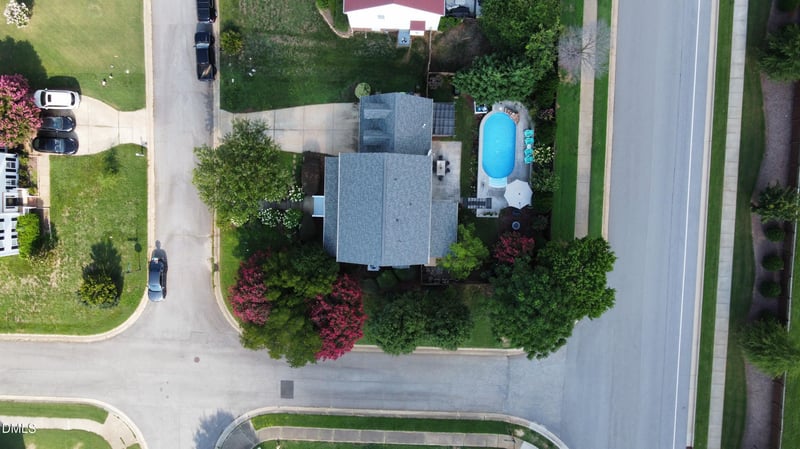 113 Meadow Fox Rd, Holly Springs, NC 27540
