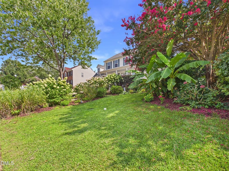 113 Meadow Fox Rd, Holly Springs, NC 27540