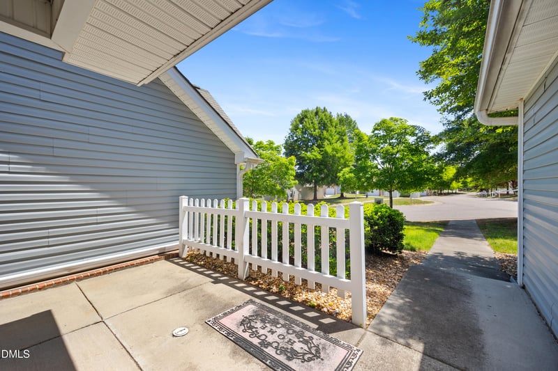 11301 Clubhaven Pl #100, Raleigh, NC 27617