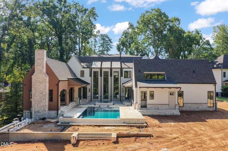 1132 Wimbleton Dr, Raleigh, NC 27609