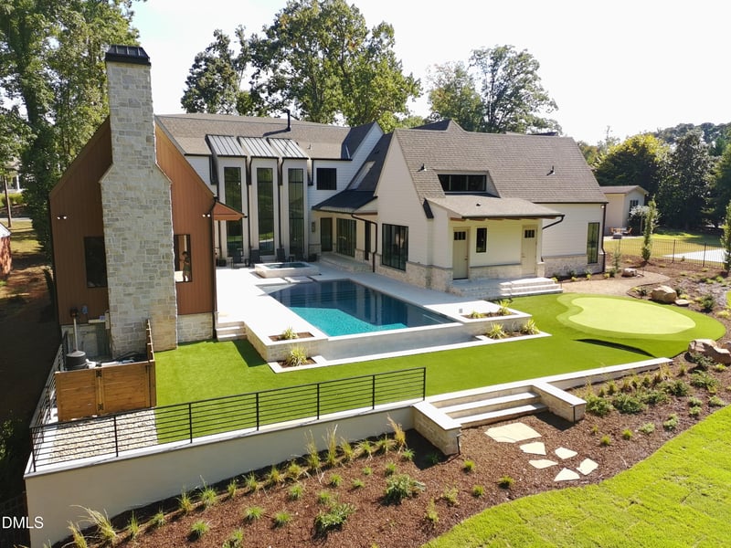 1132 Wimbleton Dr, Raleigh, NC 27609