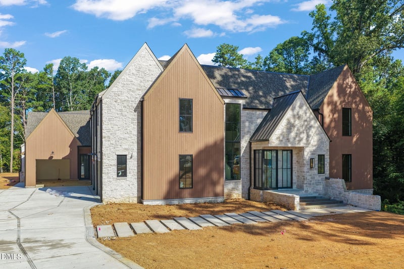 1132 Wimbleton Dr, Raleigh, NC 27609