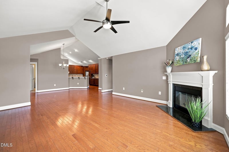 1136 Blue Bird Ln, Wake Forest, NC 27587
