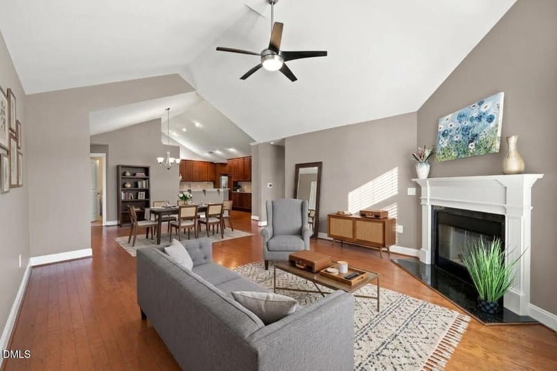 1136 Blue Bird Ln, Wake Forest, NC 27587