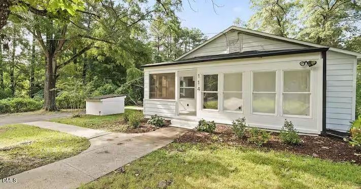 114 Barnhill St, Durham, NC 27707
