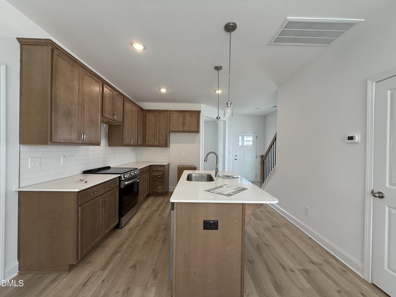 114 Cinnabar St, Clayton, NC 27527