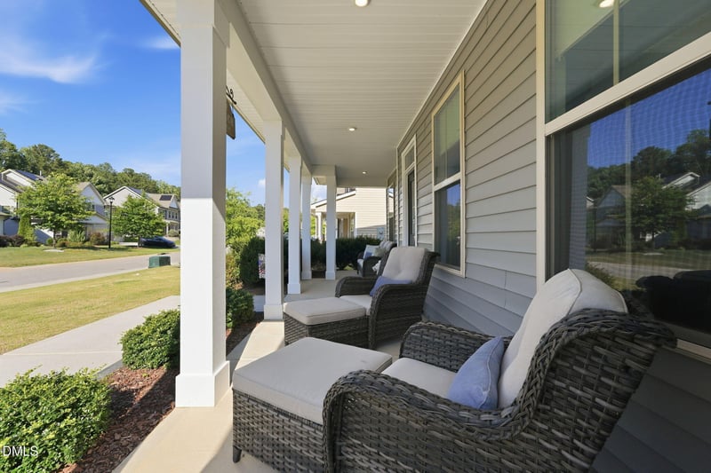 114 Hardwick St, Clayton, NC 27527
