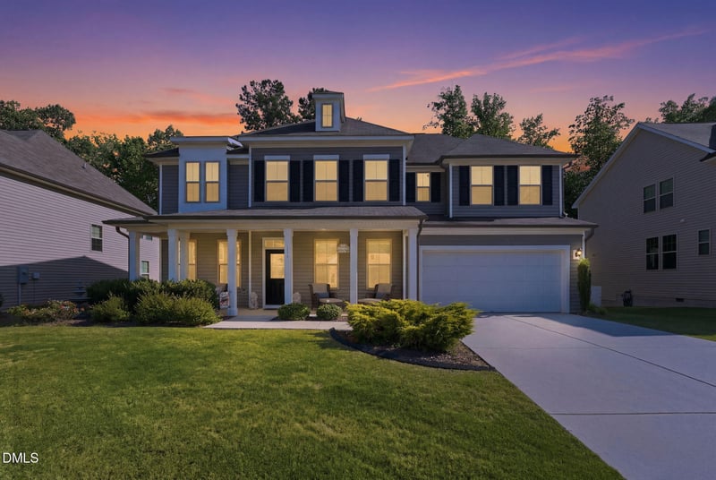 114 Hardwick St, Clayton, NC 27527