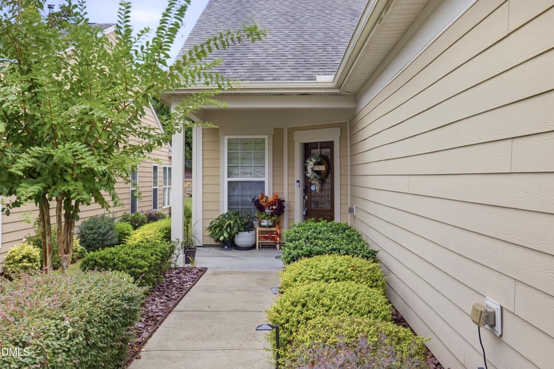 1140 E Rosedale Creek Dr, Durham, NC 27703