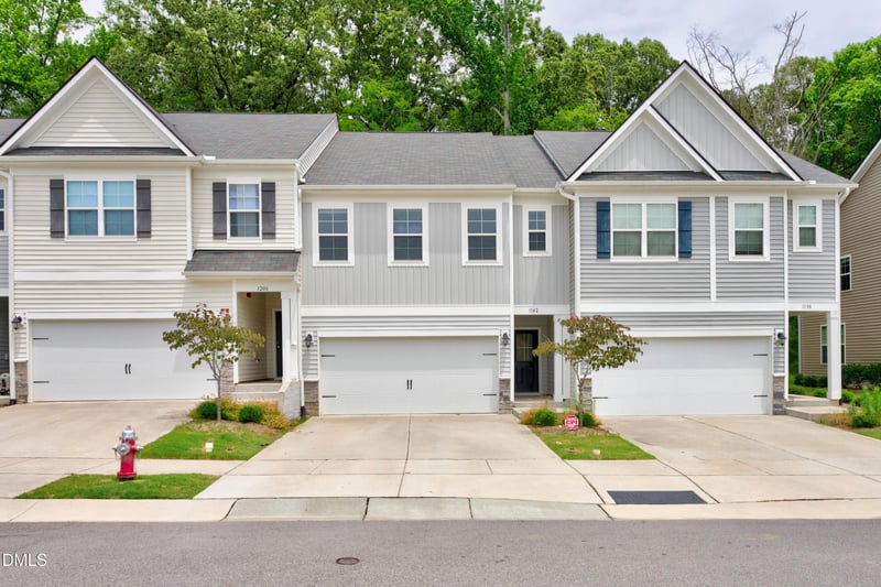 1142 Grenshaw Dr, Morrisville, NC 27560