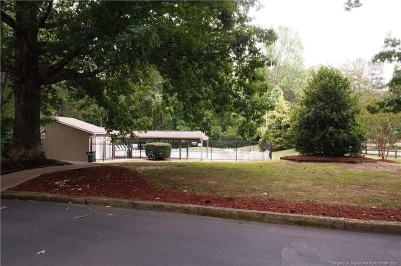 1146 Deerfoot Trl, Sanford, NC 27332