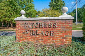 115 Hedgerow Ct, Cary, NC 27513
