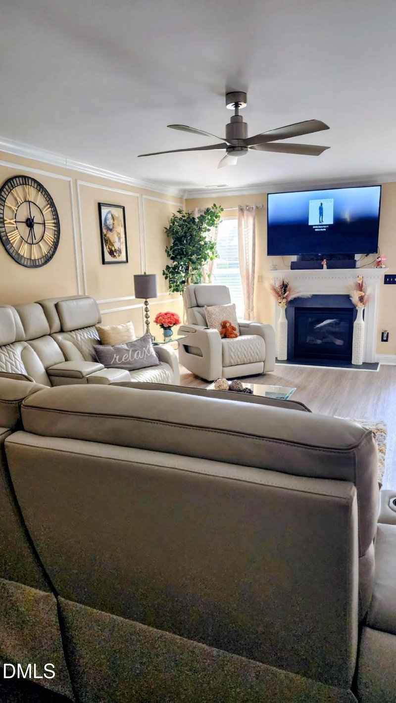 115 Newbury Dr, Angier, NC 27501