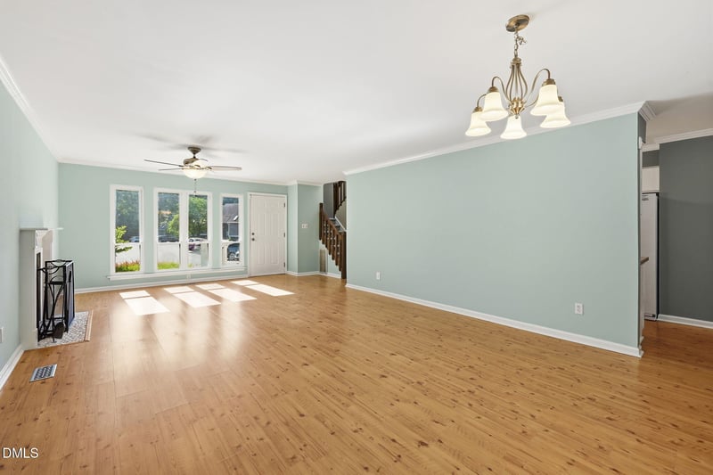 115 Virginia Pl, Cary, NC 27513
