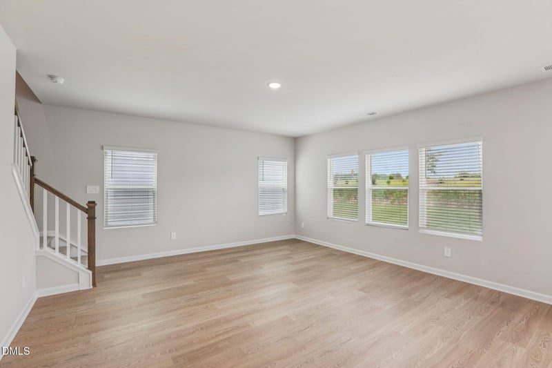 1155 Winding Spg Dr, Mebane, NC 27302