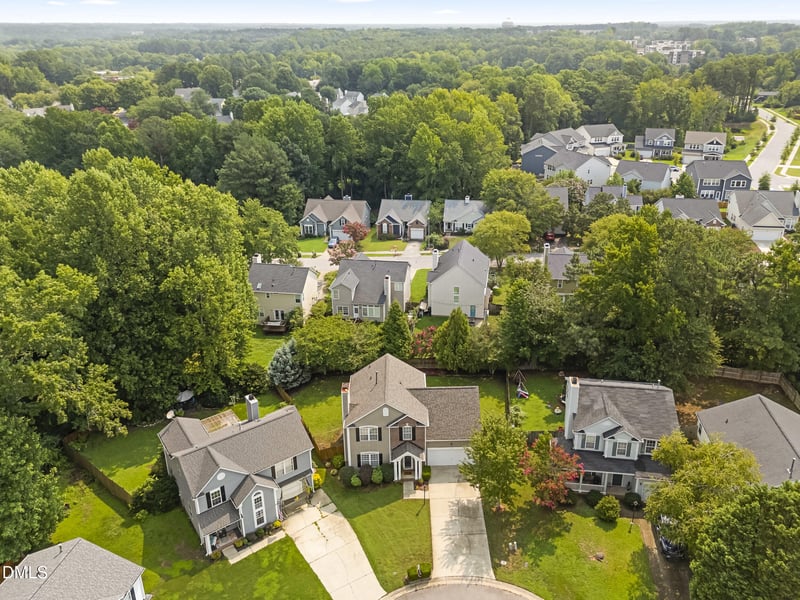 116 Crabwall Ct, Holly Springs, NC 27540
