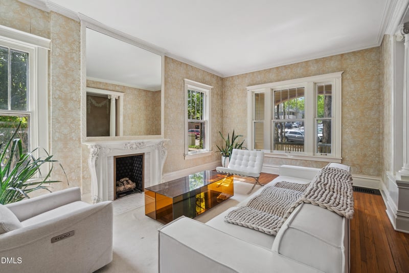 116 Hawthorne Rd, Raleigh, NC 27605