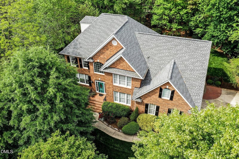 116 Loch Pointe Dr, Cary, NC 27518