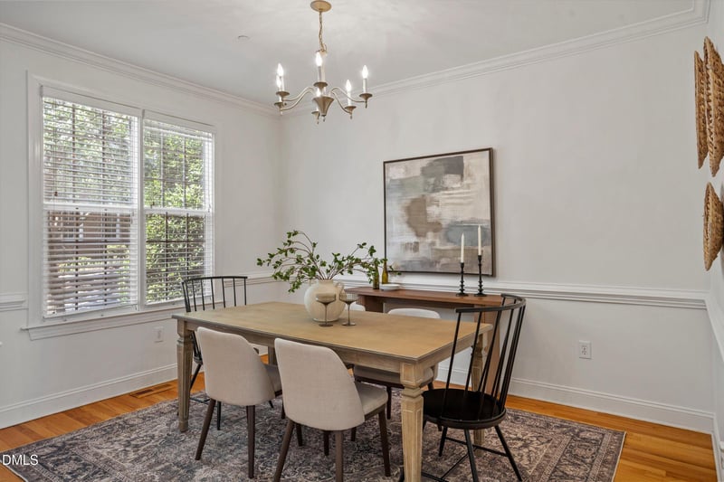 116 Nolen Ln, Chapel Hill, NC 27516