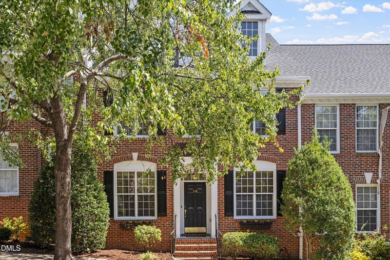 116 Nolen Ln, Chapel Hill, NC 27516