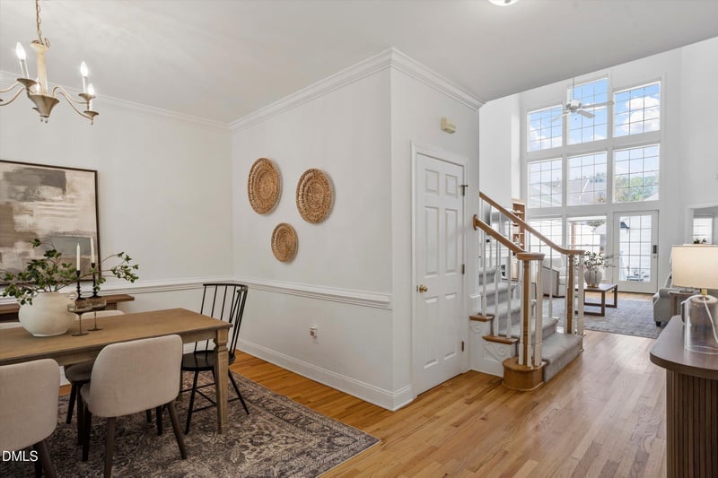 116 Nolen Ln, Chapel Hill, NC 27516