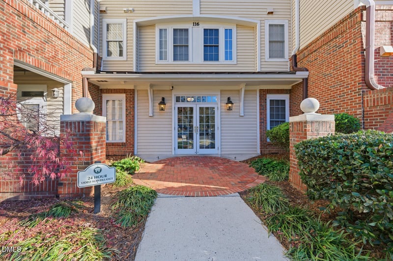 116 Northbrook Dr #204, Raleigh, NC 27609