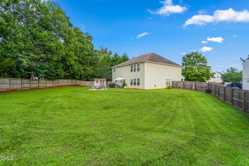 116 W View Dr, Burlington, NC 27215