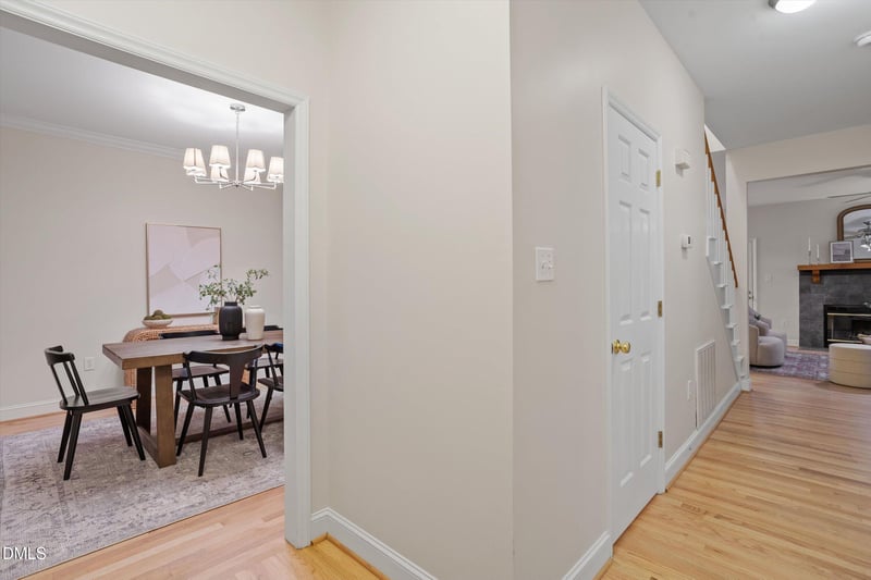 117 Henry Ct, Chapel Hill, NC 27516