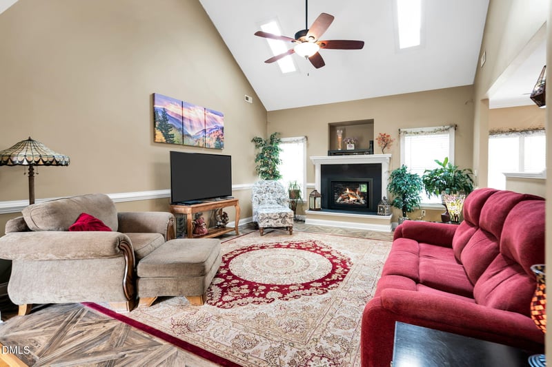 117 Holly Bay Ln, Holly Springs, NC 27540
