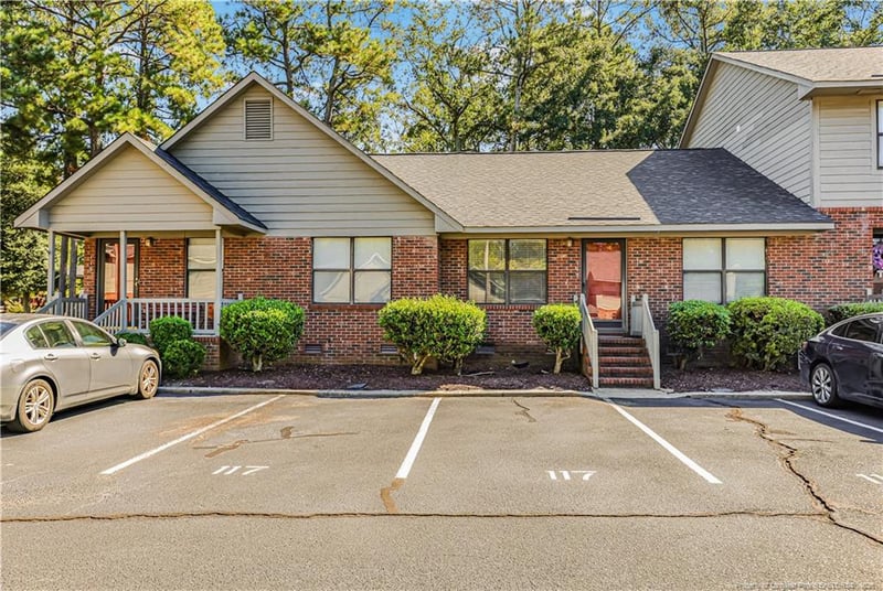 117 Villa Dr, Fayetteville, NC 28311