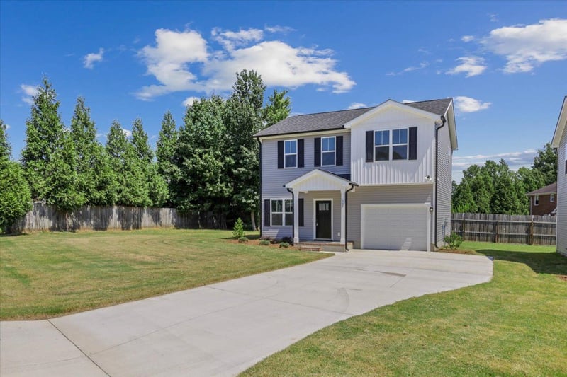 117 Wilson St, Erwin, NC 28339