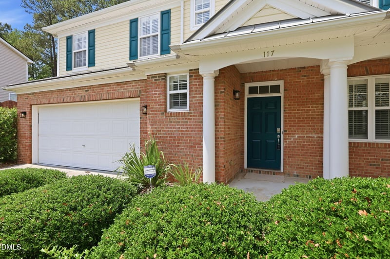 117 Woodtrellis Ct, Durham, NC 27703