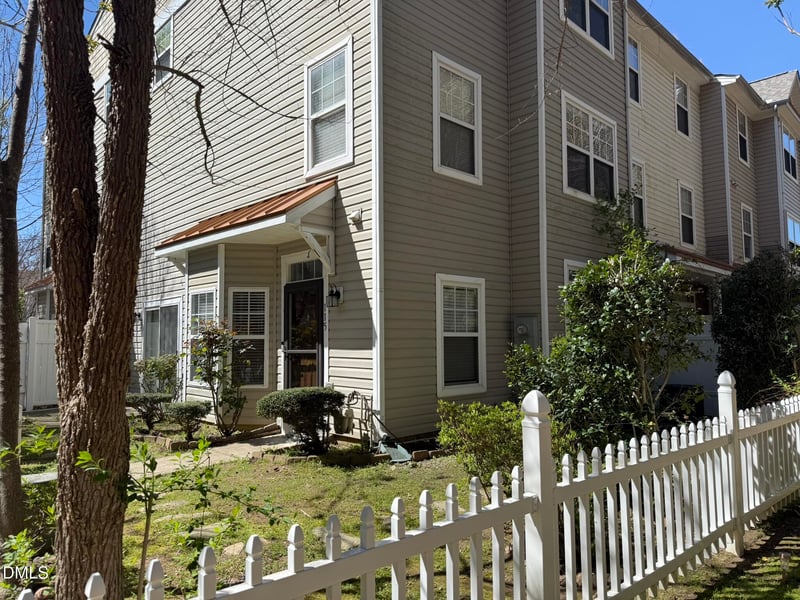 11720 Mezzanine Dr #115, Raleigh, NC 27614