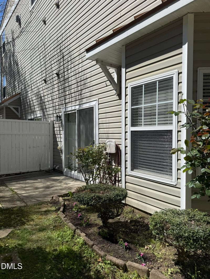 11720 Mezzanine Dr #115, Raleigh, NC 27614