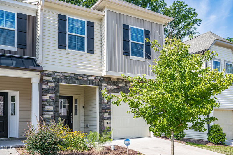 1174 Channel Drop Dr, Durham, NC 27703