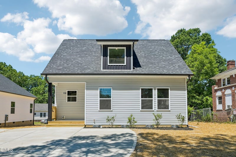 118 N Ireland St, Burlington, NC 27217