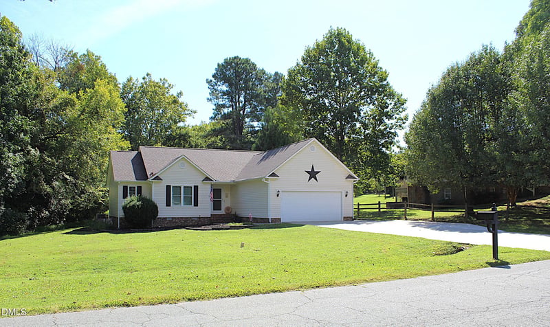 118 Random Ln, Burlington, NC 27215