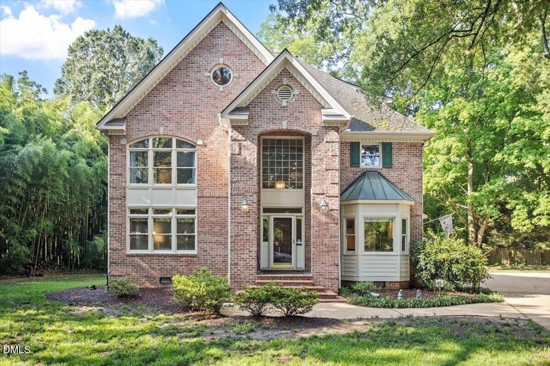 118 E Walnut Ave, Wake Forest, NC 27587