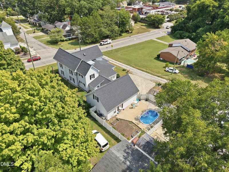 119 N College St, Youngsville, NC 27596