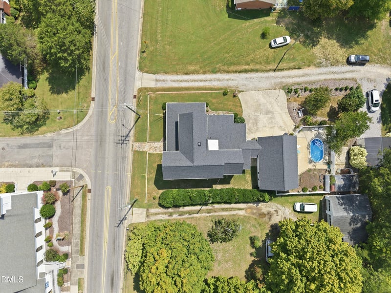119 N College St, Youngsville, NC 27596