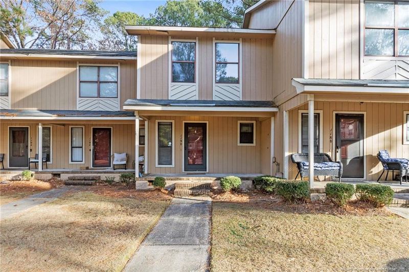 1190 Wrenwood Ct, Fayetteville, NC 28303