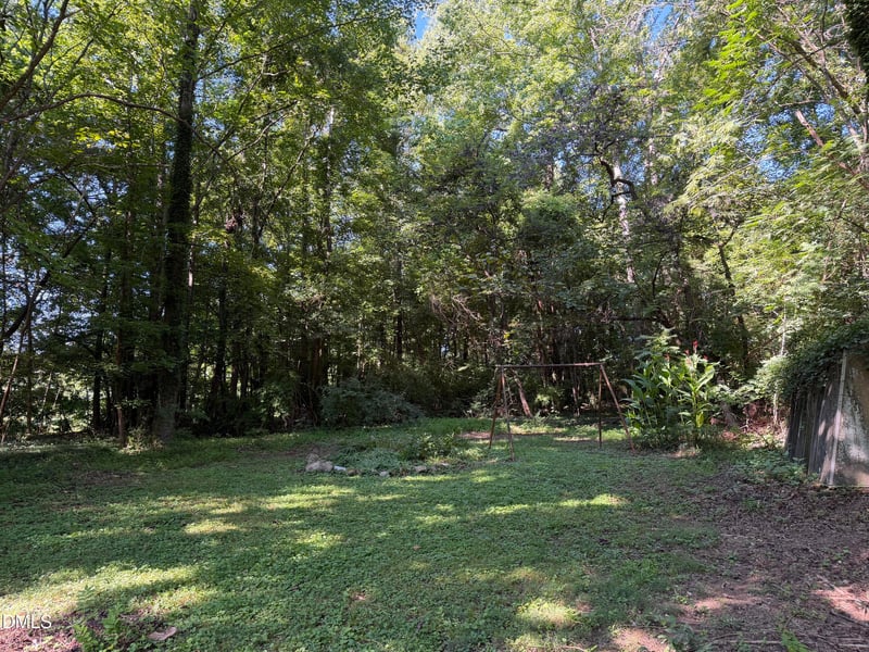 12 S Circle Dr, Chapel Hill, NC 27516