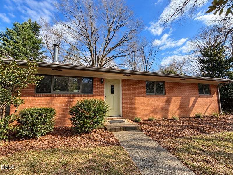 12 Ellen Pl, Chapel Hill, NC 27514