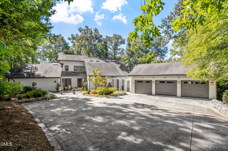 120 Donegal Dr, Chapel Hill, NC 27517