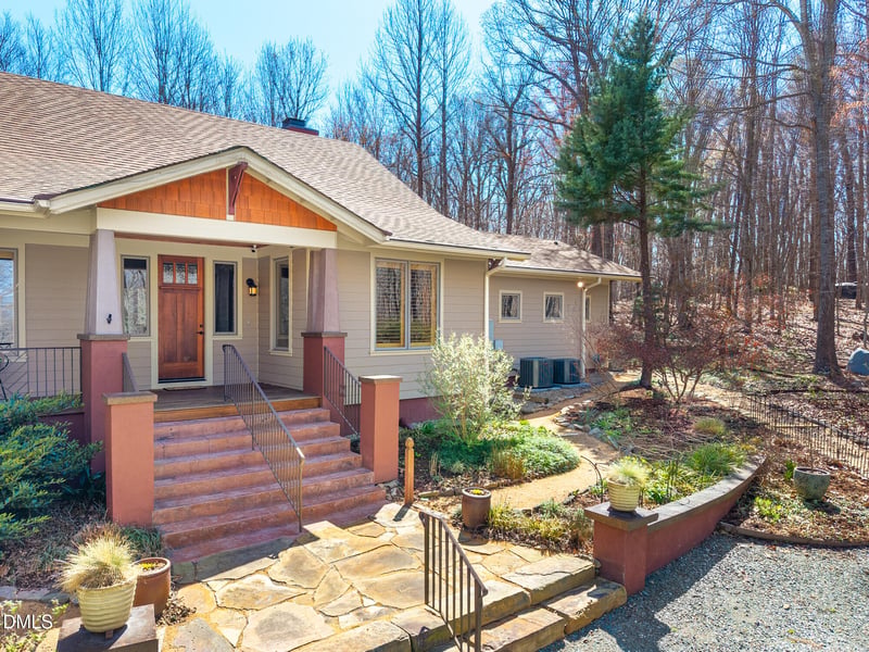 120 Little Doe Ln, Mebane, NC 27302