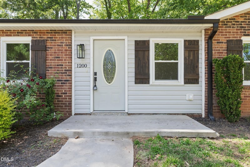 1200 Armstrong Cir, Raleigh, NC 27610