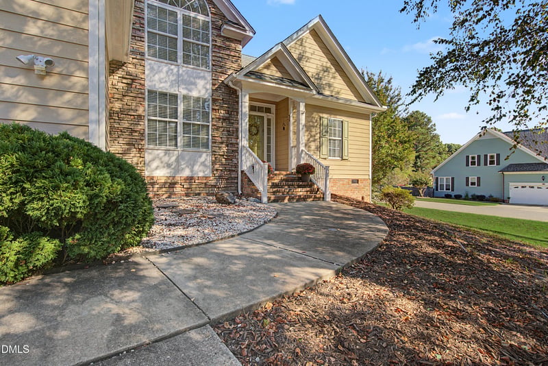 1200 Secotan Pl, Fuquay Varina, NC 27526
