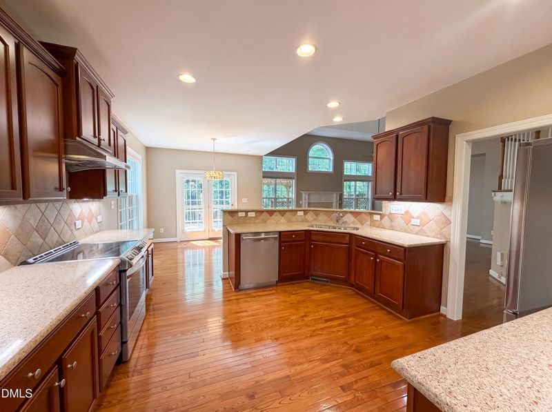 1201 Antler Point Dr, Durham, NC 27713